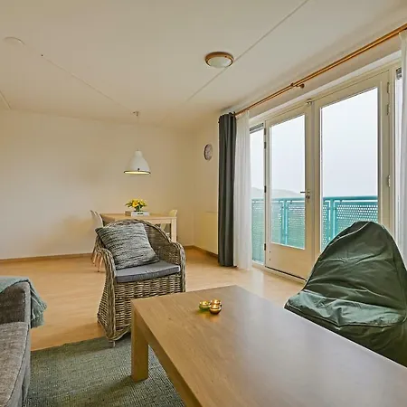 Strandslag * Julianadorp